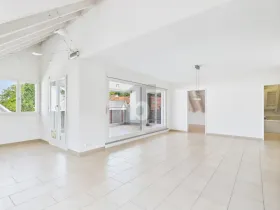 Apartamento dúplex en alquiler en Volketswil, Suiza