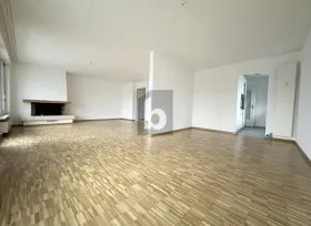 zemin apartman  kiralık 'de Reinach, İsviçre