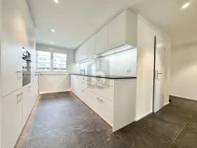 Plat te huur in Reinach, Zwitserland