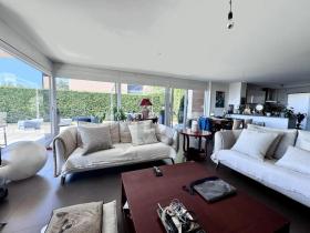 Villa Arzier-Le Muids Kiadó Svájc