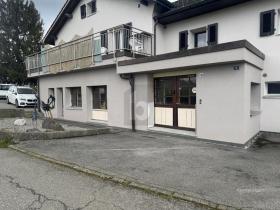 Workshop for rent in Sâles, Switzerland Workshop for rent in Sâles, Switzerland