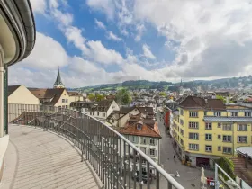 Tetőtéri lakás kiadó a  oldalon. Sankt Gallen, Svájc