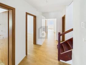 Apartamento dúplex en alquiler en Basilea-Ciudad, Suiza Apartamento dúplex en alquiler en Basilea-Ciudad, Suiza