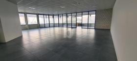 Kantoorgebouw Delémont Te Huur Zwitserland