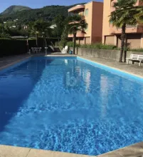 Lapos eladó a  oldalon. Cadro, Svájc
