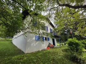 Holiday home for sale in Sobrio, Switzerland