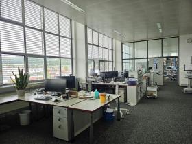 Espaço de escritório para alugar em Bachenbülach, Suíça Espaço de escritório para alugar em Bachenbülach, Suíça