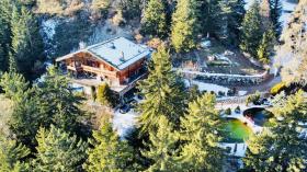 Charlet te koop in Arbaz, Zwitserland Charlet te koop in Arbaz, Zwitserland