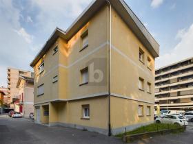 Multi family for sale in Chiasso, Switzerland Multi family for sale in Chiasso, Switzerland