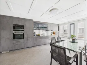 Apartamento duplex para alugar em Altstätten, Suíça