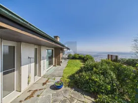 独立式住宅 待售 于 埃维拉尔, 瑞士