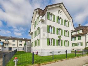 Enebolig til salgs i Gossau, Sveits Enebolig til salgs i Gossau, Sveits