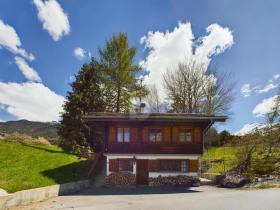 Charlet zu verkaufen in Grächen, Schweiz Charlet zu verkaufen in Grächen, Schweiz