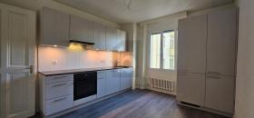 Lapos Fribourg Kiadó Svájc