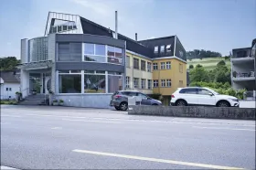 オフィススペース 賃貸 で 天日軒, スイス