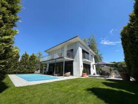 Detached house for rent in Kleingurmels, Switzerland Detached house for rent in Kleingurmels, Switzerland