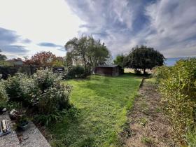 moradia geminada 
 Avusy Venda Suíça