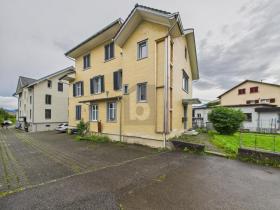 Casa multifamiliar à venda em Rebstein, Suíça Casa multifamiliar à venda em Rebstein, Suíça