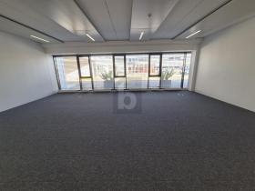 Espaço de escritório para alugar em Rümlang, Suíça Espaço de escritório para alugar em Rümlang, Suíça