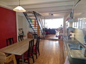 Apartamento duplex para alugar em Delémont, Suíça