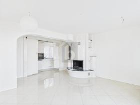 Apartamento térreo Uster Aluguéis Suíça