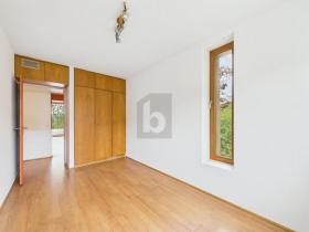 Floor Apartment Avusy for rent Switzerland
