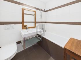 Floor Apartment Avusy for rent Switzerland