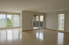 zemin apartman  kiralık 'de Villars-sur-Glâne, İsviçre