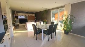 Földszinti lakás Rivera Eladó Svájc