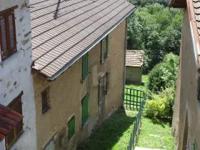 Country house for sale in Certara, Switzerland Country house for sale in Certara, Switzerland