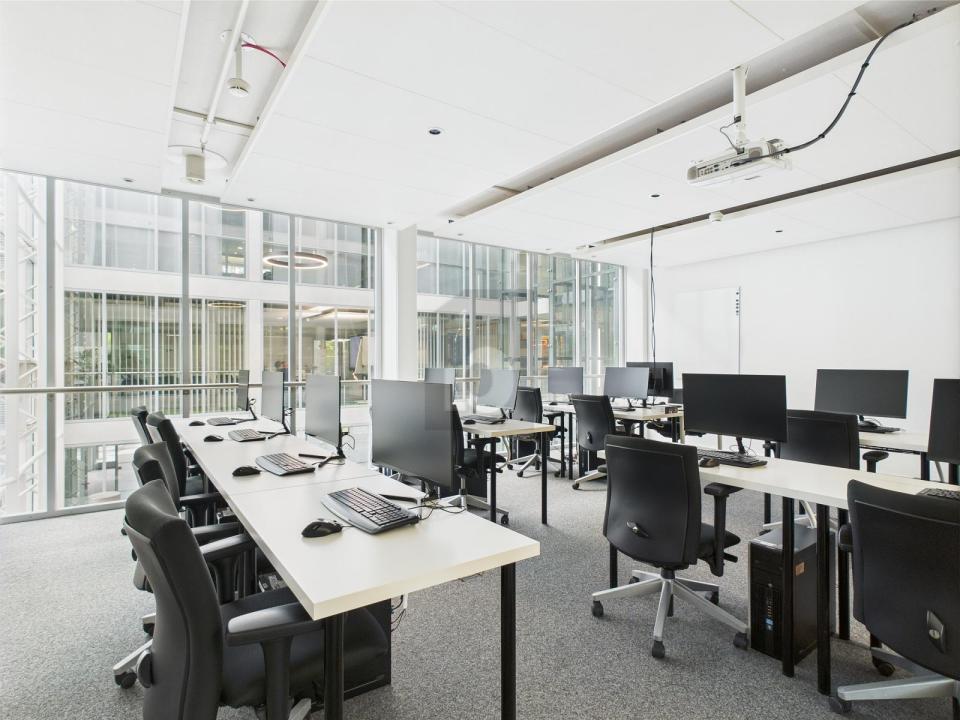 Espaço de escritório Wallisellen Aluguéis Suíça