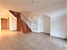 Lapos Veytaux Eladó Svájc