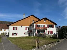 Casa multifamiliar à venda em Courrendlin, Suíça