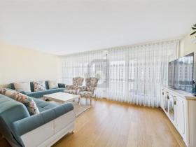 Plat te koop in Bern, Zwitserland Plat te koop in Bern, Zwitserland