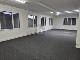 Espaço de escritório Steinen Aluguéis Suíça