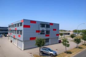 Espaço de escritório para alugar em Drüse, Suíça Espaço de escritório para alugar em Drüse, Suíça