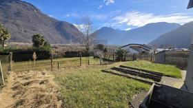 Odvojena kuća Gnoska Prodajem Švicarska