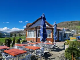 Gastronomia para alugar em Reinach, Suíça