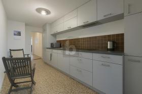 Lapos Avenches Eladó Svájc