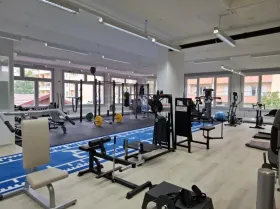 Office block for rent in La Chaux-de-Fonds, Switzerland