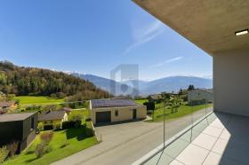 Detached house for sale in Signèse, Switzerland Detached house for sale in Signèse, Switzerland
