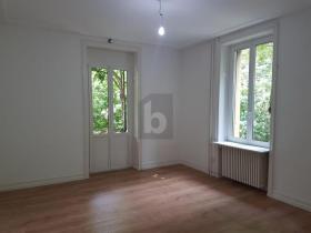 Mieszkanie na parterze Basel Szwajcaria