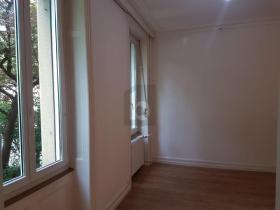 Mieszkanie na parterze Basel Szwajcaria