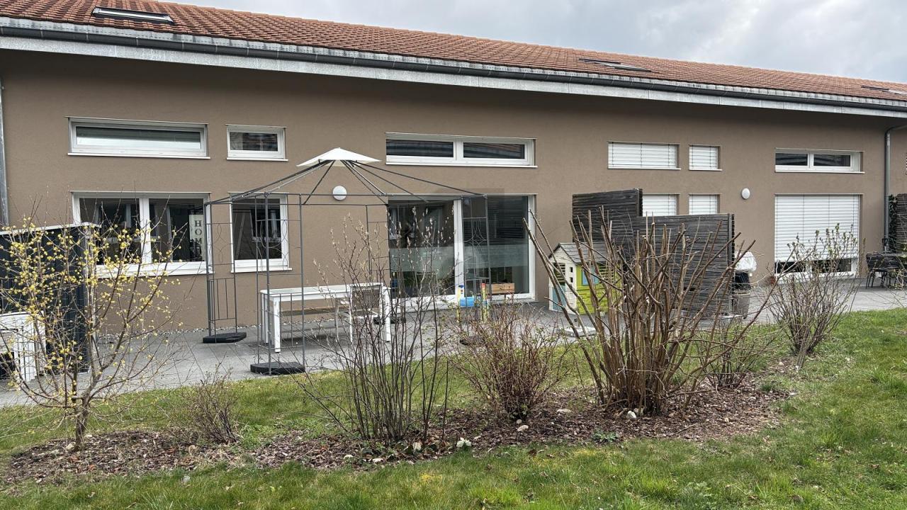 Casas adosadas Courroux En Renta Suiza