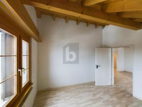 Top floor apartment Wald (AR) for rent Switzerland