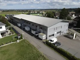 Műhely kiadó a  oldalon. Oberbipp, Svájc