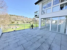 Gulv Leilighet  til leie i Gempen, Sveits