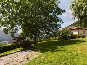 Enebolig til salgs i Signora, Sveits