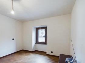 Casa plurifamiliar Stabio Venta Suiza