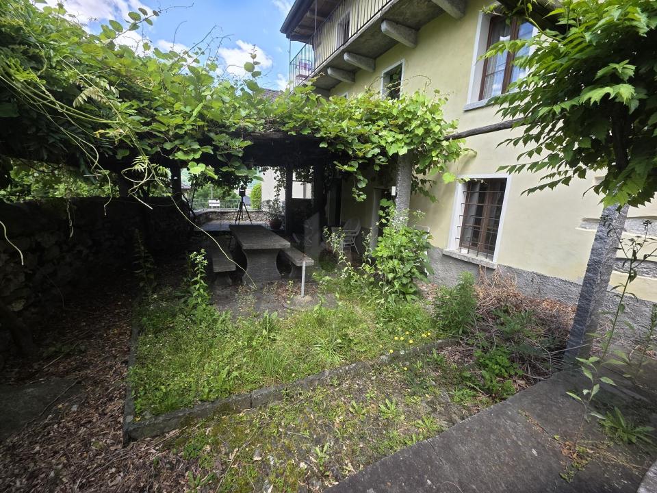 Einfamilienhaus Claro zu kaufen Schweiz